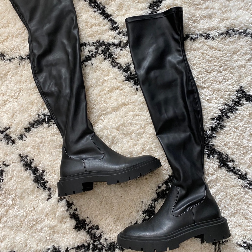 zara low heeled stretch tall boots